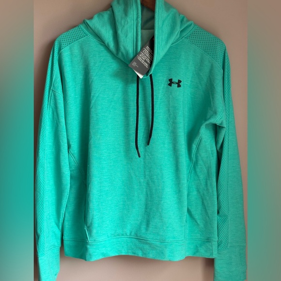 Under Armour Tops - NWT Under Armour Women’s Cowl Neck Pullover Sweatshirt Green‎ Size M